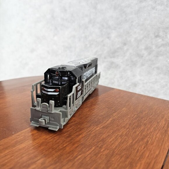 Pull Back Die-Cast Vehicle - FREIGHT TRAIN‎ [Express] (Black - 7 inch) - Picture 4 of 8